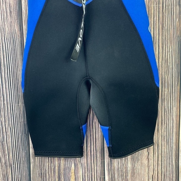 Body Glove Shorty Wetsuit - Picture 10 of 15